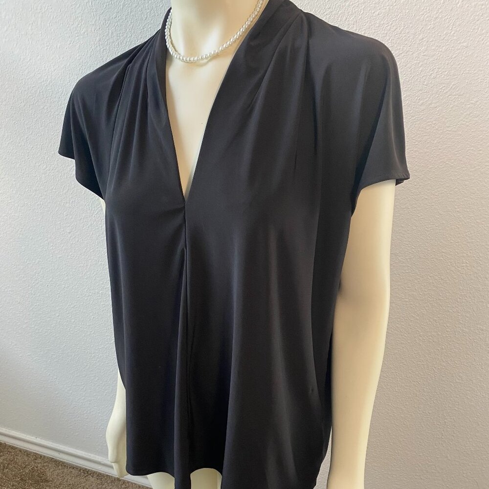 Buffalo David Bitton Women Elevated knit Vneck Black blouse cap sleeve size XXL - Picture 2 of 6